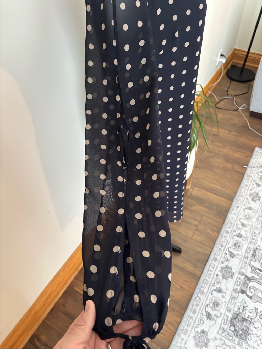 Chaps Polka Dot Feminine Navy Crewneck Dress with Sheer Tie-Up Sleeves Sz 8 - Picture 3 of 7